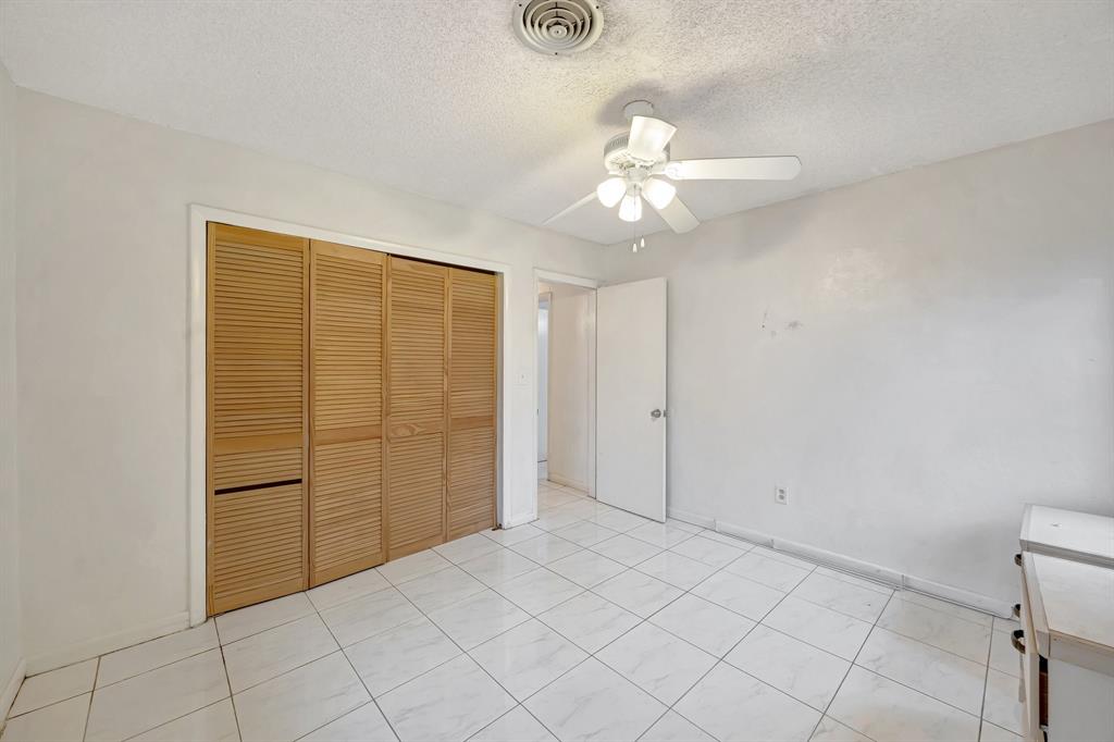 Palmetto Estates Miami, FL 33157 - Photo 26 of 48 a view of an empty room