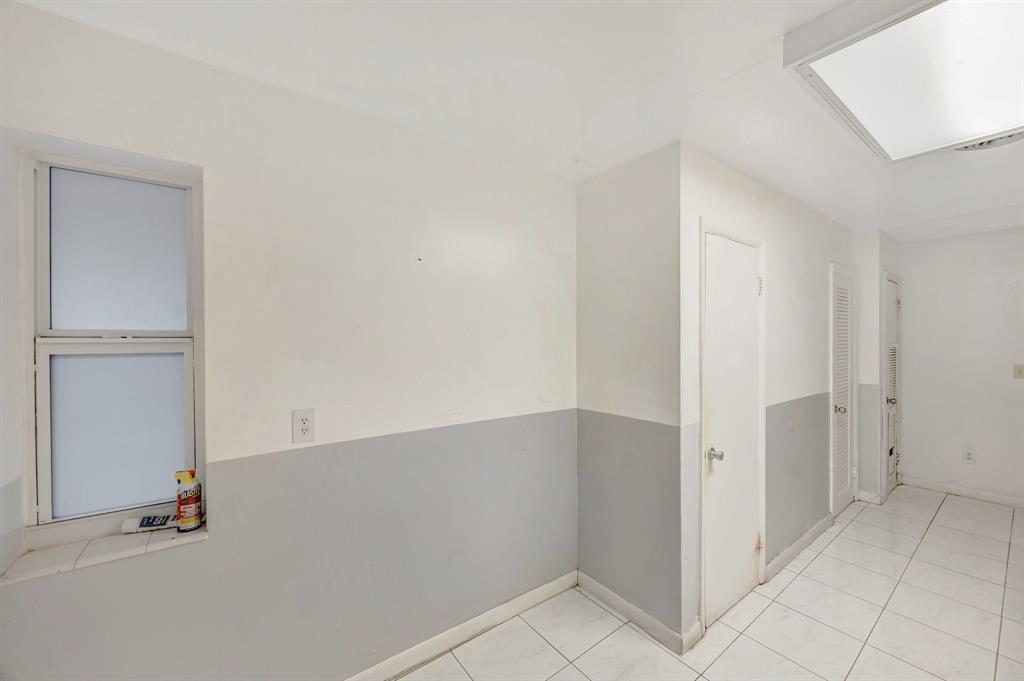 Palmetto Estates Miami, FL 33157 - Photo 34 of 48 wooden floor in an empty room