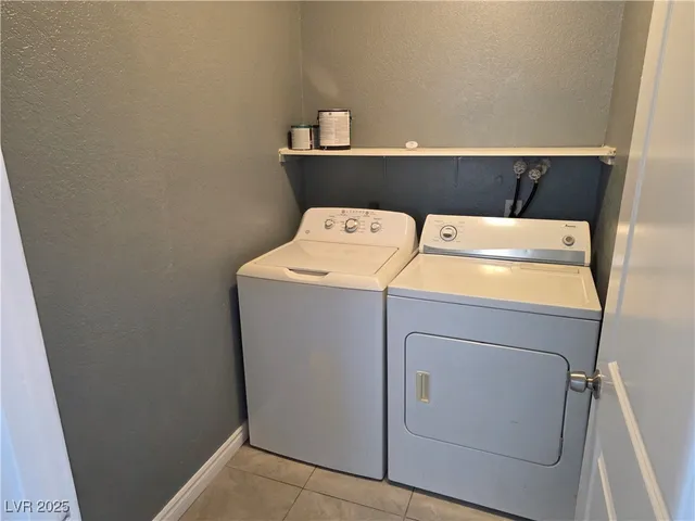 $1,200 | 1912 Lirio Way, Unit D, Las Vegas, NV 89108