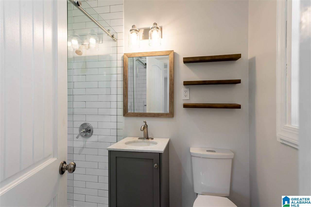 1228 Cresthill Road Birmingham, AL 35213 - Photo 23 of 34
