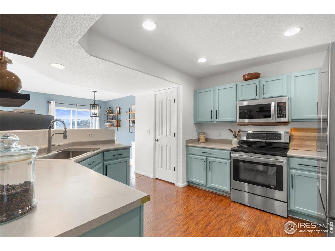 703 Crown Ridge Lane, Unit 2 Fort Collins, CO 80525 - Photo 5 of 36