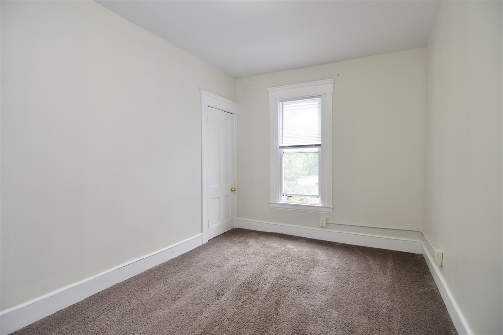 58 Howes Street, Unit 2 Springfield, MA 01118 - Photo 11 of 20