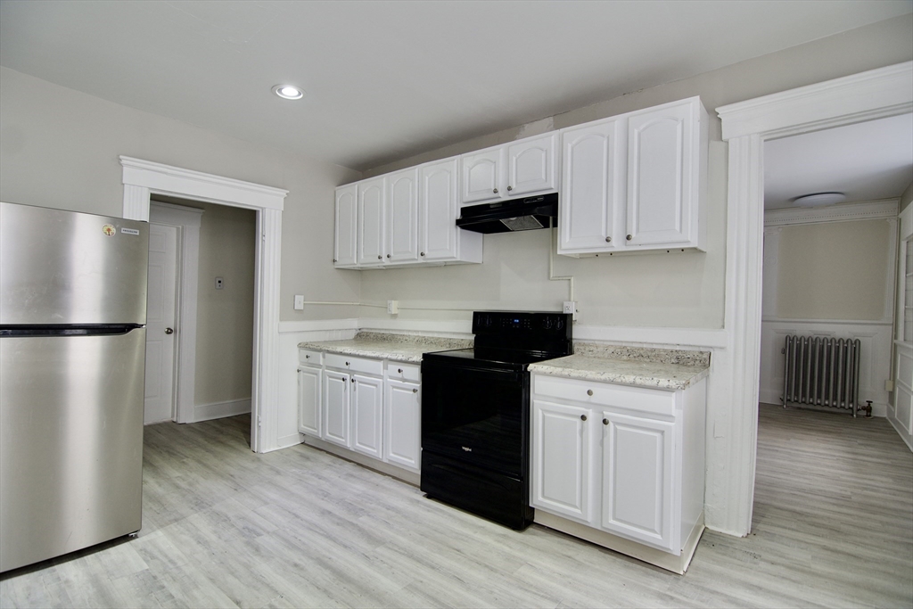 58 Howes Street, Unit 2 Springfield, MA 01118 - Photo 18 of 20