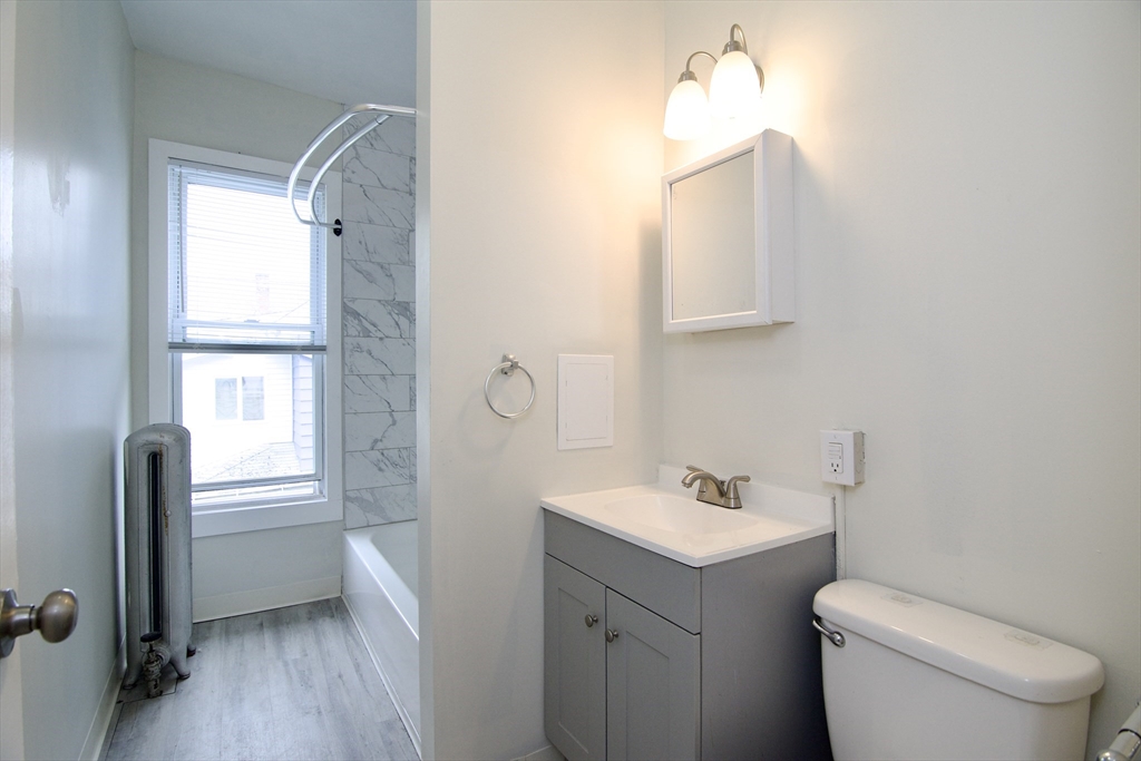 58 Howes Street, Unit 2 Springfield, MA 01118 - Photo 8 of 20