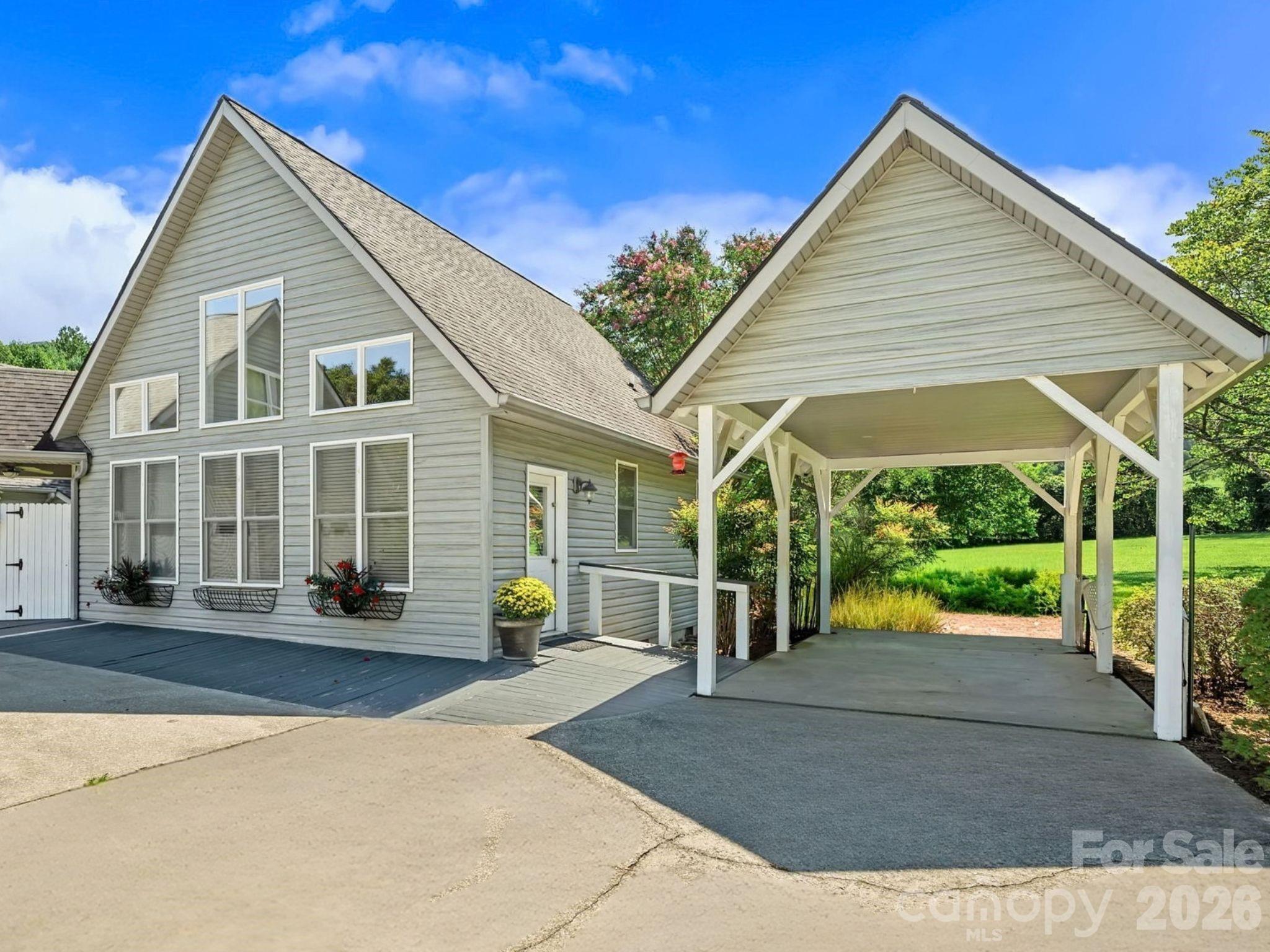 187 Duncan Creek Road Fletcher, NC 28732 - Photo 4 of 48 Gallery Image 4
