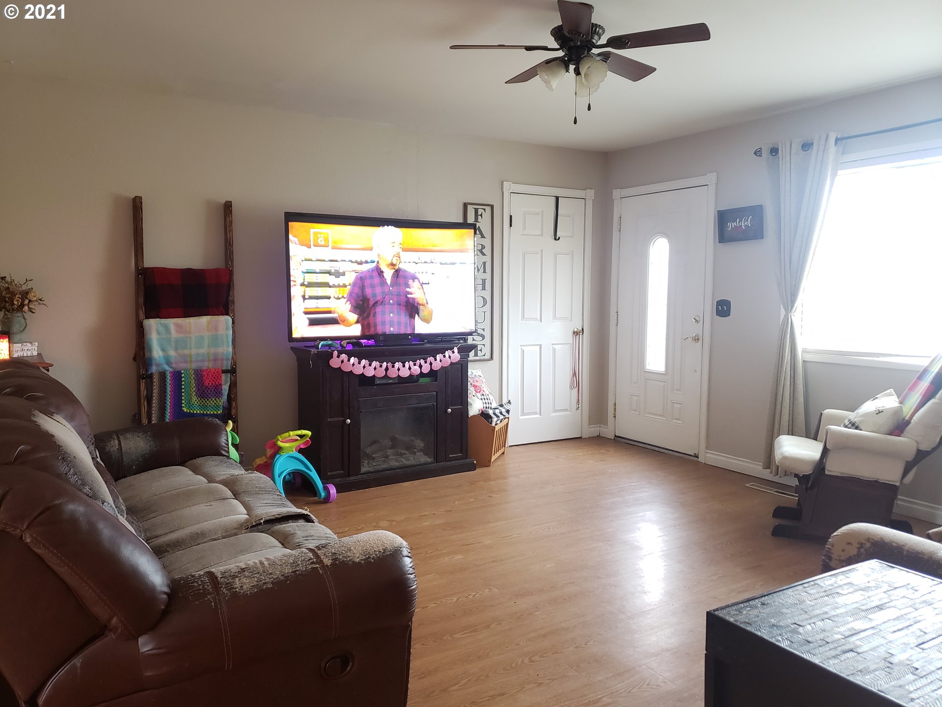 515 South Townsend Road Hermiston, OR 97838 - Photo 2 of 12 Gallery Image 2
