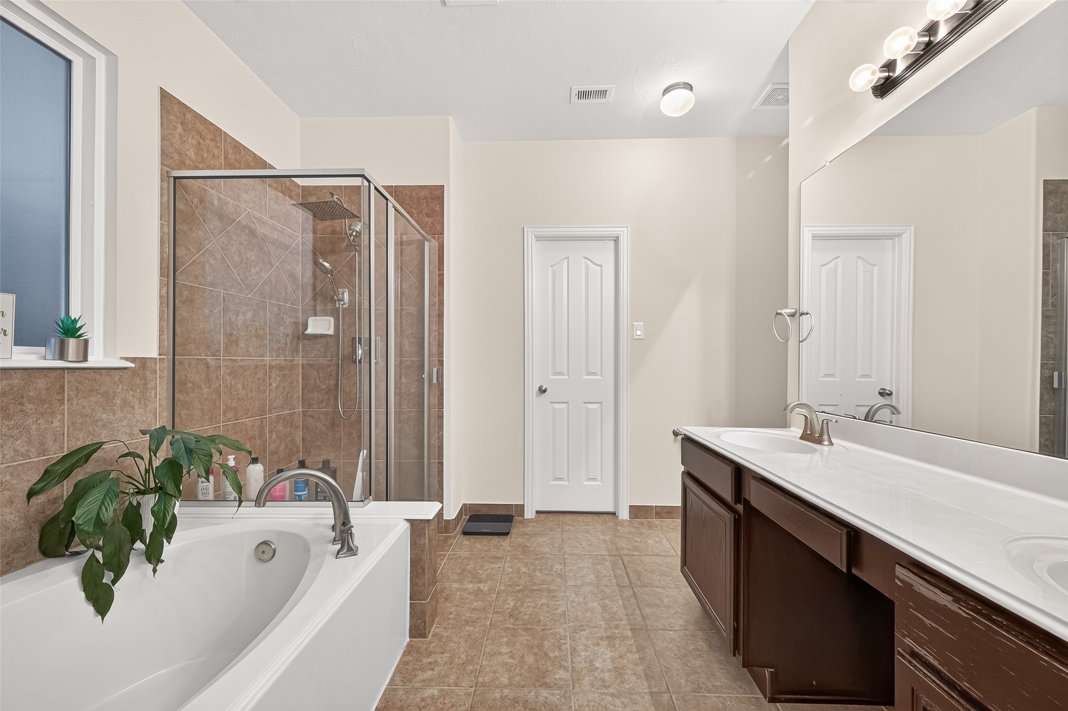 8127 Rudy Brook Way Spring, TX 77379 - Photo 32 of 44
