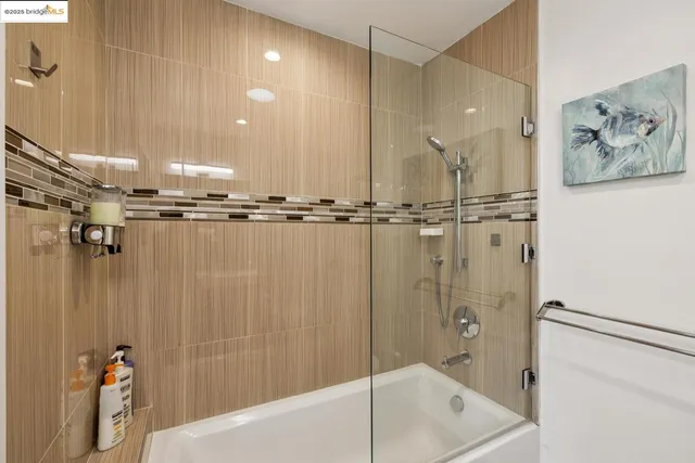 $1,599,000 | 1537 Revere Avenue, San Francisco, CA 94124