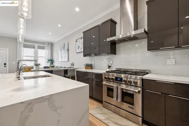 $1,599,000 | 1537 Revere Avenue, San Francisco, CA 94124