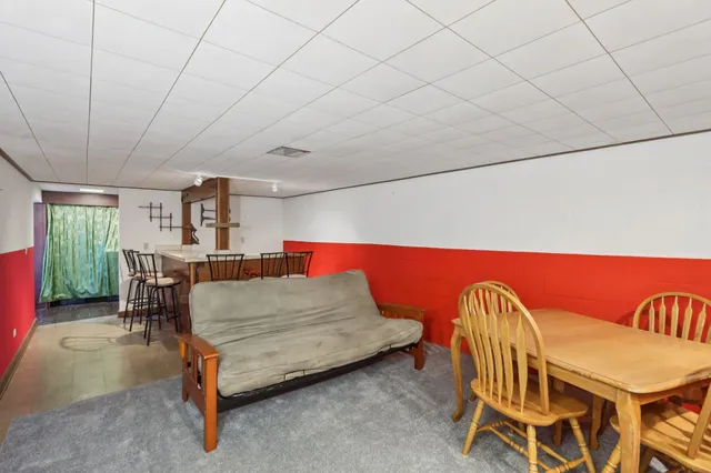 $269,900 | 132 South Braun Avenue, Jefferson, WI 53549