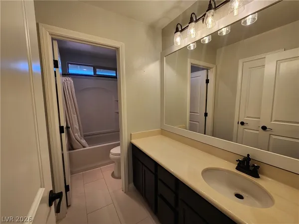 $2,675 | 5476 Sentinel Point Court, Las Vegas, NV 89135