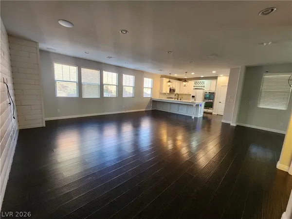 $2,675 | 5476 Sentinel Point Court, Las Vegas, NV 89135