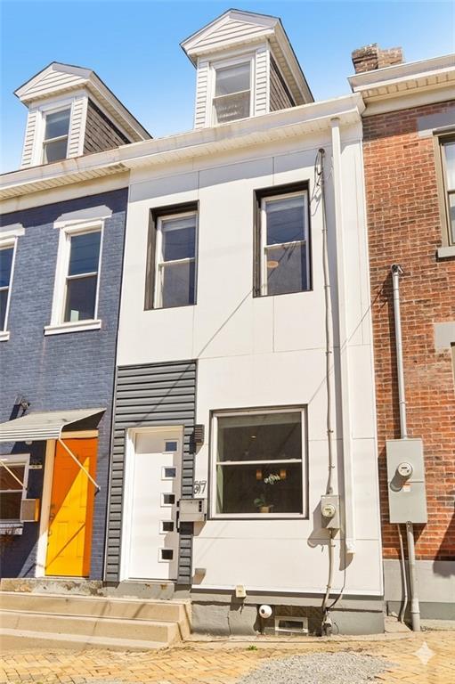 317 39th Street Pittsburgh, PA 15224 - Photo 2 of 28