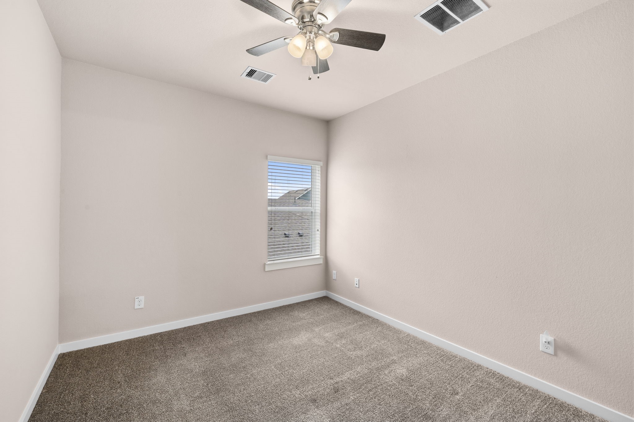 17019 Seminole Ridge Drive Cypress, TX 77433 - Photo 30 of 48 Upstairs secondary bedroom #3.