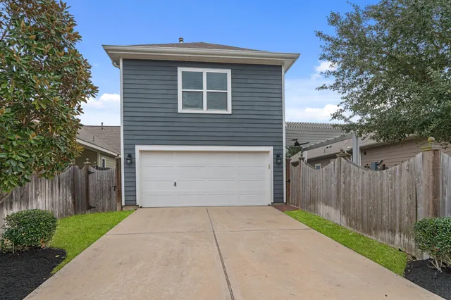 $469,000 | 17019 Seminole Ridge Drive, Cypress, TX 77433