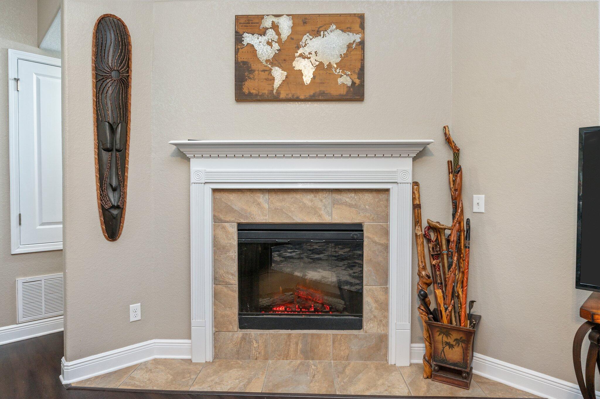 6262 Evan Circle Crestview, FL 32536 - Photo 12 of 45 a living room with furniture and a fireplace