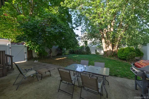 $799,000 | 2545 Sycamore Avenue, Wantagh, NY 11793