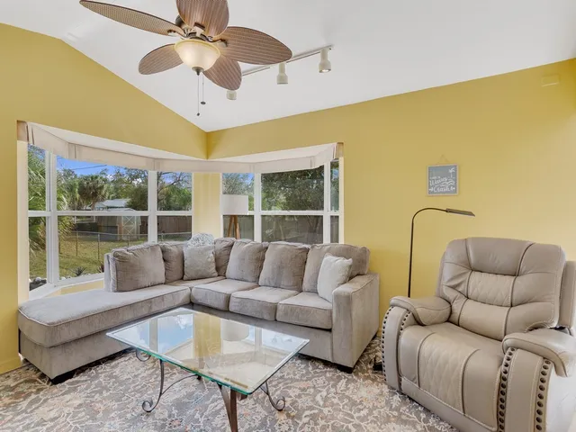 $499,900 | 632 Benedictine Terrace, Sebastian, FL 32958