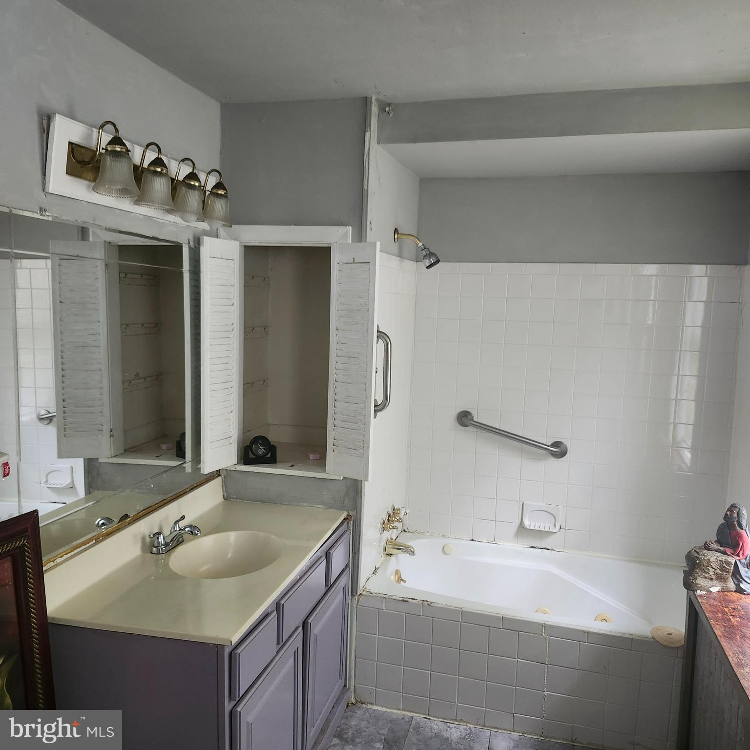 905 Cooks Lane Baltimore, MD 21229 - Photo 16 of 20