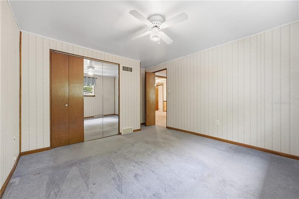 2983 Edgecliff Road New Kensington, PA 15068 - Photo 20 of 25
