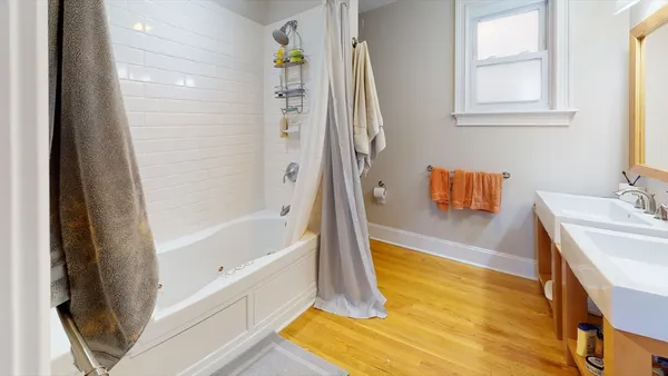$5,275 | 735 East 3rd Street, Unit 2, Boston, MA 02127
