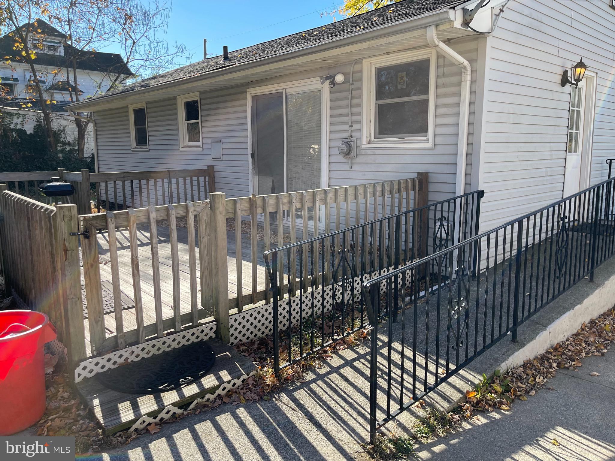 217 Warwick Road Lawnside, NJ 08045 - Photo 3 of 11