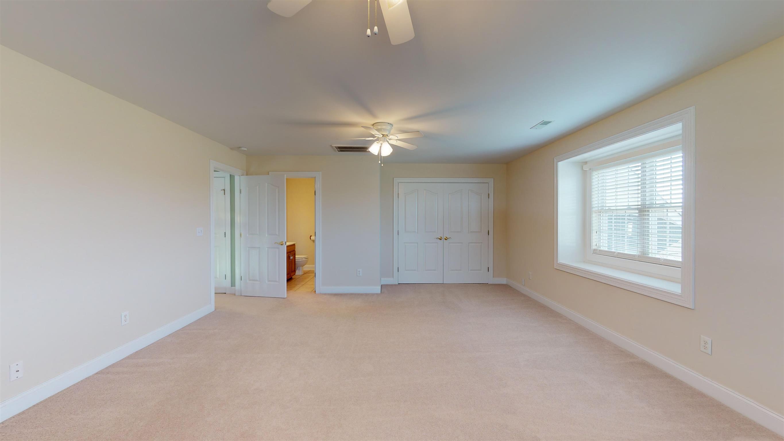 151 Maple Bend Road Winchester, TN 37398 - Photo 20 of 30 3rd bedroom upstairs with attached bath