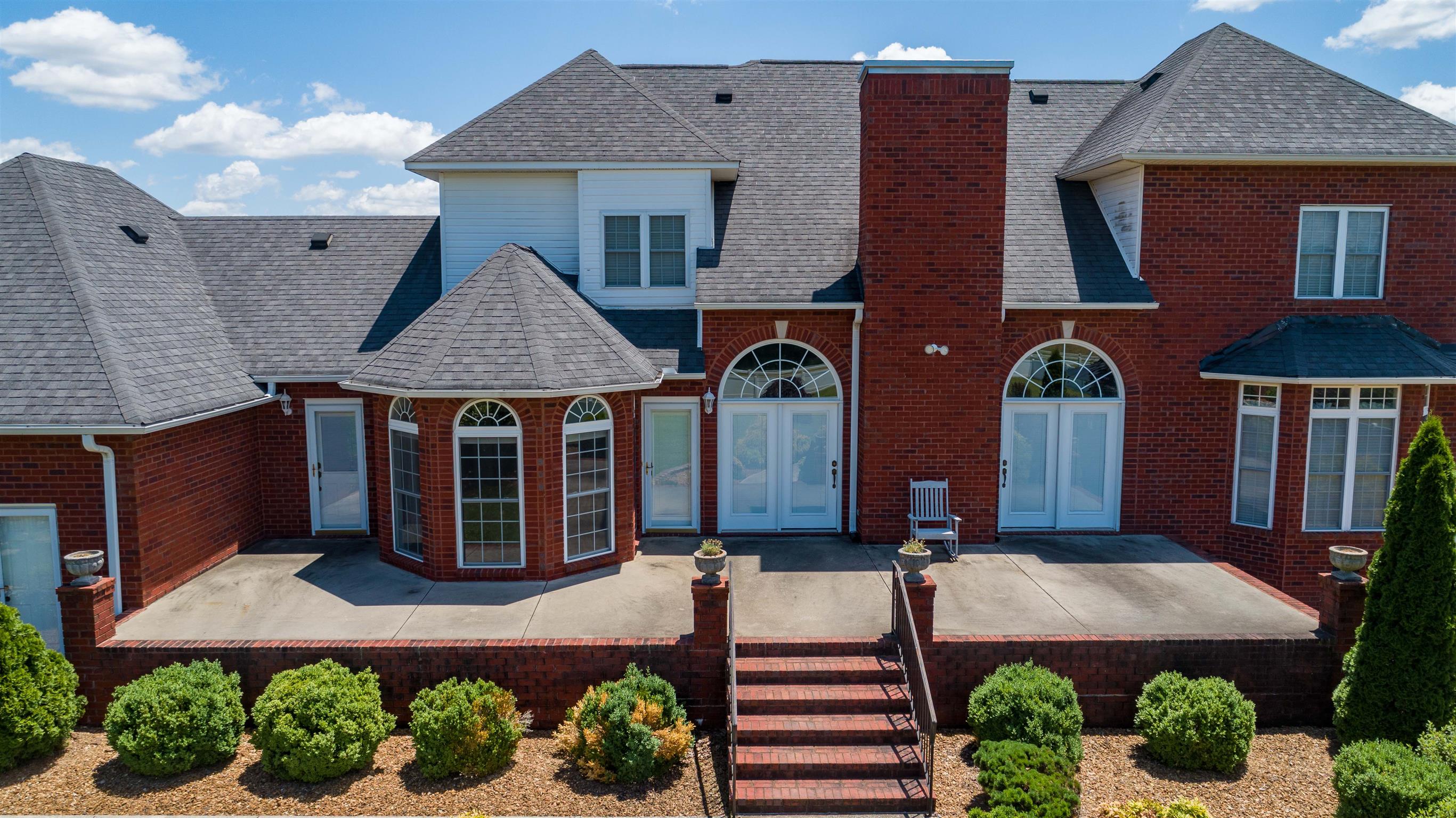 151 Maple Bend Road Winchester, TN 37398 - Photo 25 of 30 Stunning outdoor space with this expansive patio.