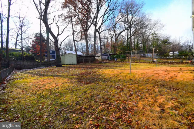 $449,900 | 14416 Meridian Drive, Woodbridge, VA 22191