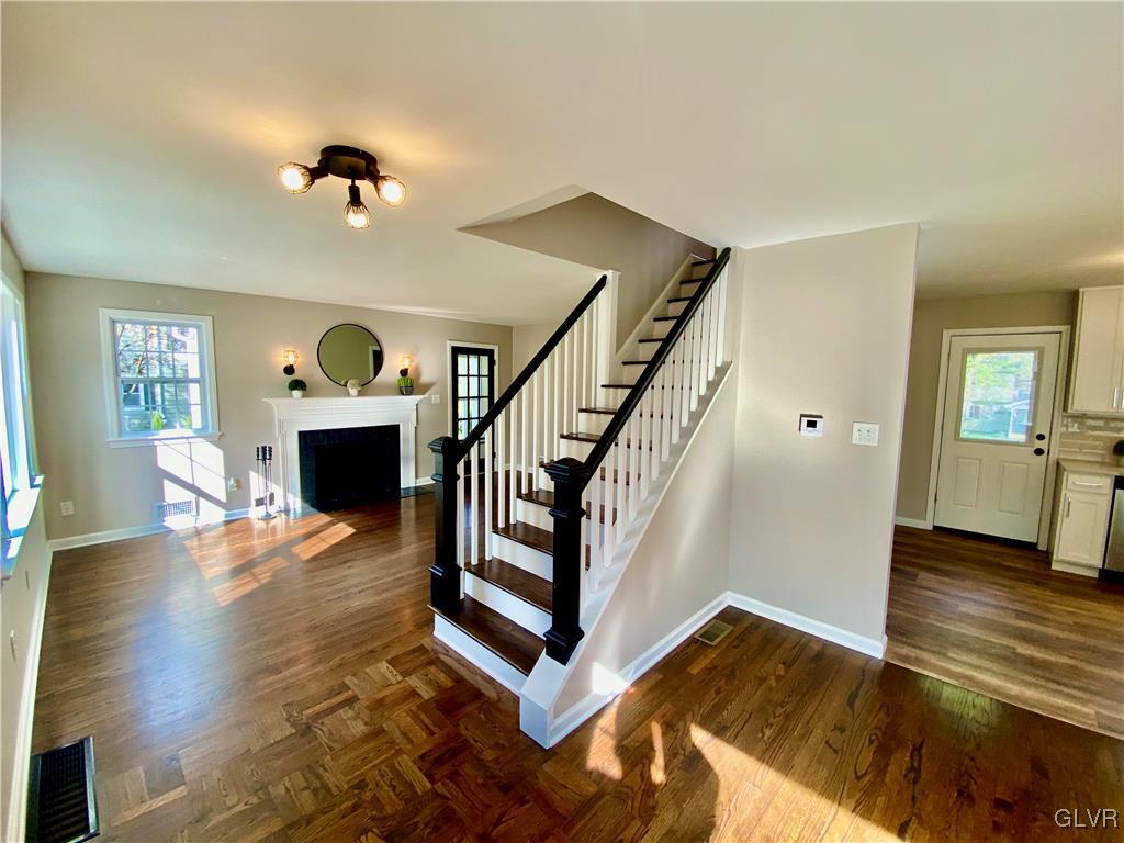 271 East Macada Road Bethlehem, PA 18017 - Photo 8 of 22 Gallery Image 8