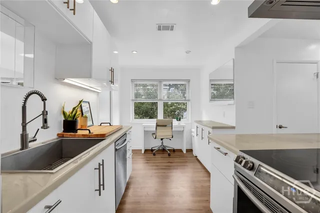 $559,000 | 1520 East 49th Street, Savannah, GA 31404