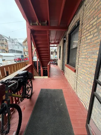 $3,495 | 3720 North Sheffield Avenue, Unit 1S, Chicago, IL 60613