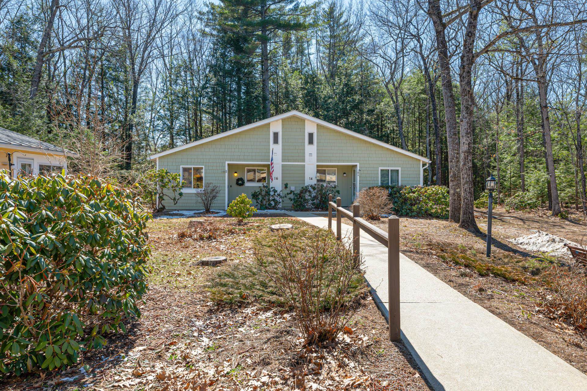 16 Piscataqua Road Concord, NH 03301 - Photo 4 of 43