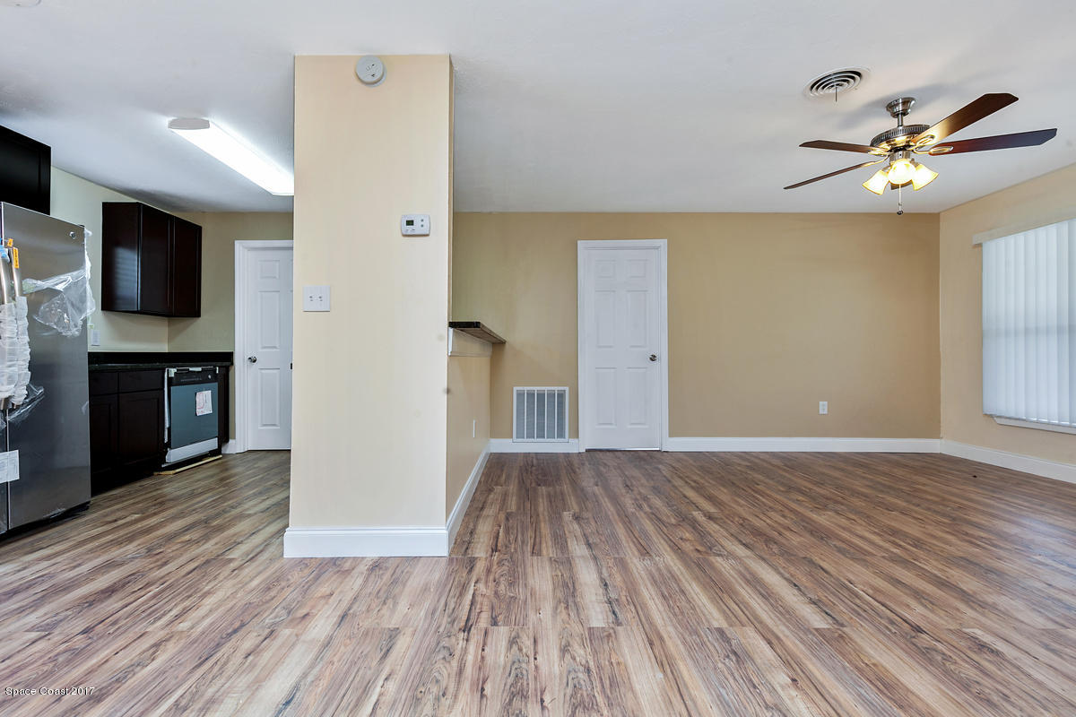 2700 Locksley Road Melbourne, FL 32935 - Photo 6 of 15 Resized for MLS (13)