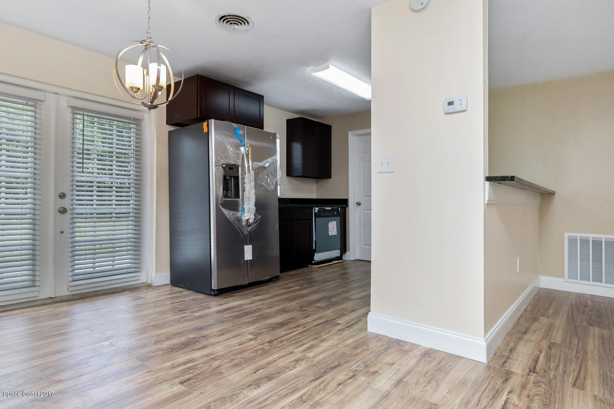 2700 Locksley Road Melbourne, FL 32935 - Photo 8 of 15 Resized for MLS (12)