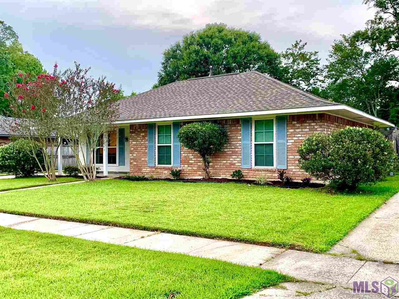 16611 Abshire Avenue Baton Rouge, LA 70816 - Photo 2 of 28 Gallery Image 2