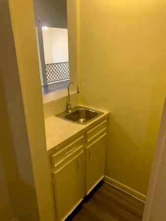 $1,300 | 5049 Meandering Lane, Unit C, Corpus Christi, TX 78413