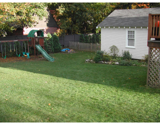 34 Burnside Road Needham, MA 02494 - Photo 18 of 18