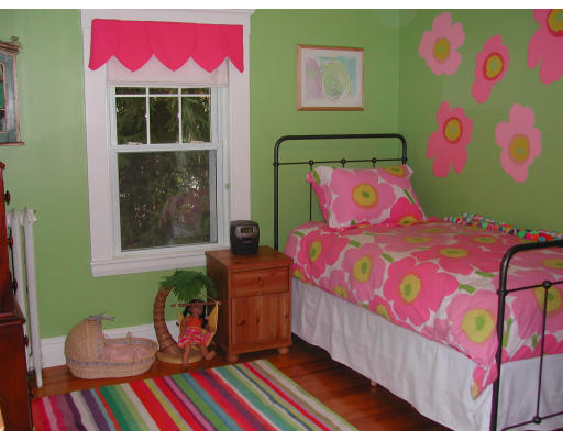 34 Burnside Road Needham, MA 02494 - Photo 10 of 18