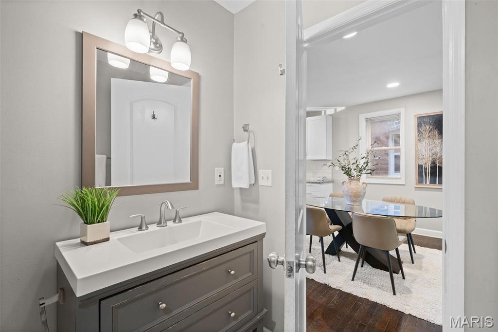 4810 Arsenal Street St. Louis, MO 63116 - Photo 11 of 36