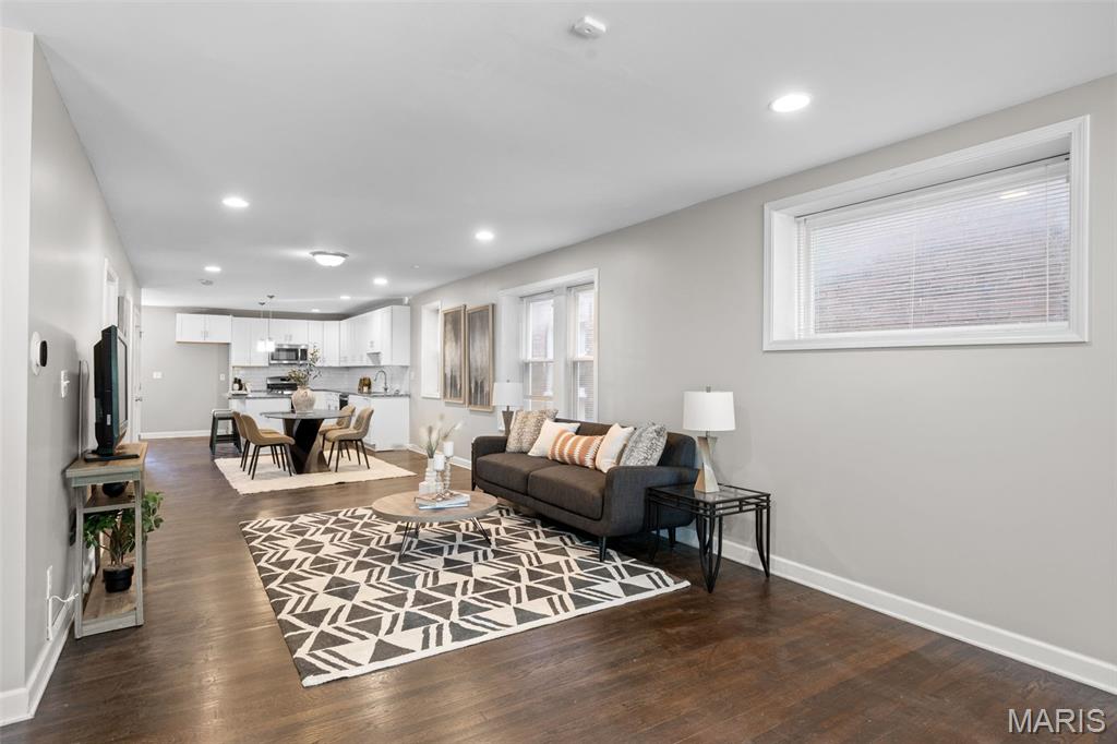 4810 Arsenal Street St. Louis, MO 63116 - Photo 18 of 36