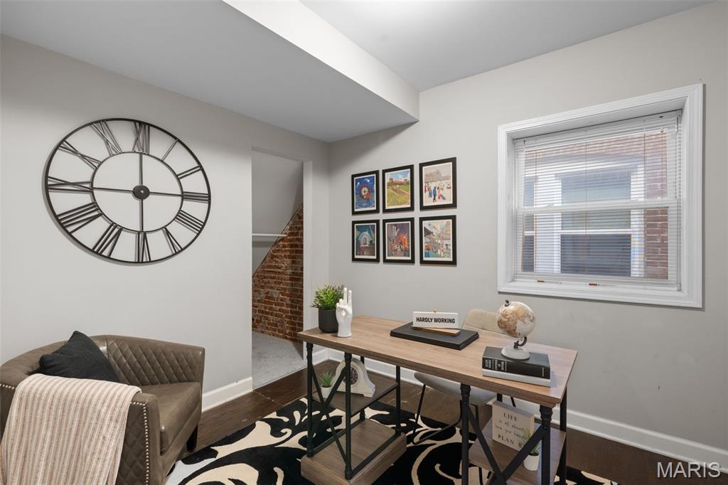 4810 Arsenal Street St. Louis, MO 63116 - Photo 8 of 36