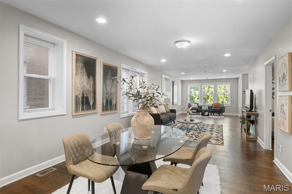 4810 Arsenal Street St. Louis, MO 63116 - Photo 9 of 36