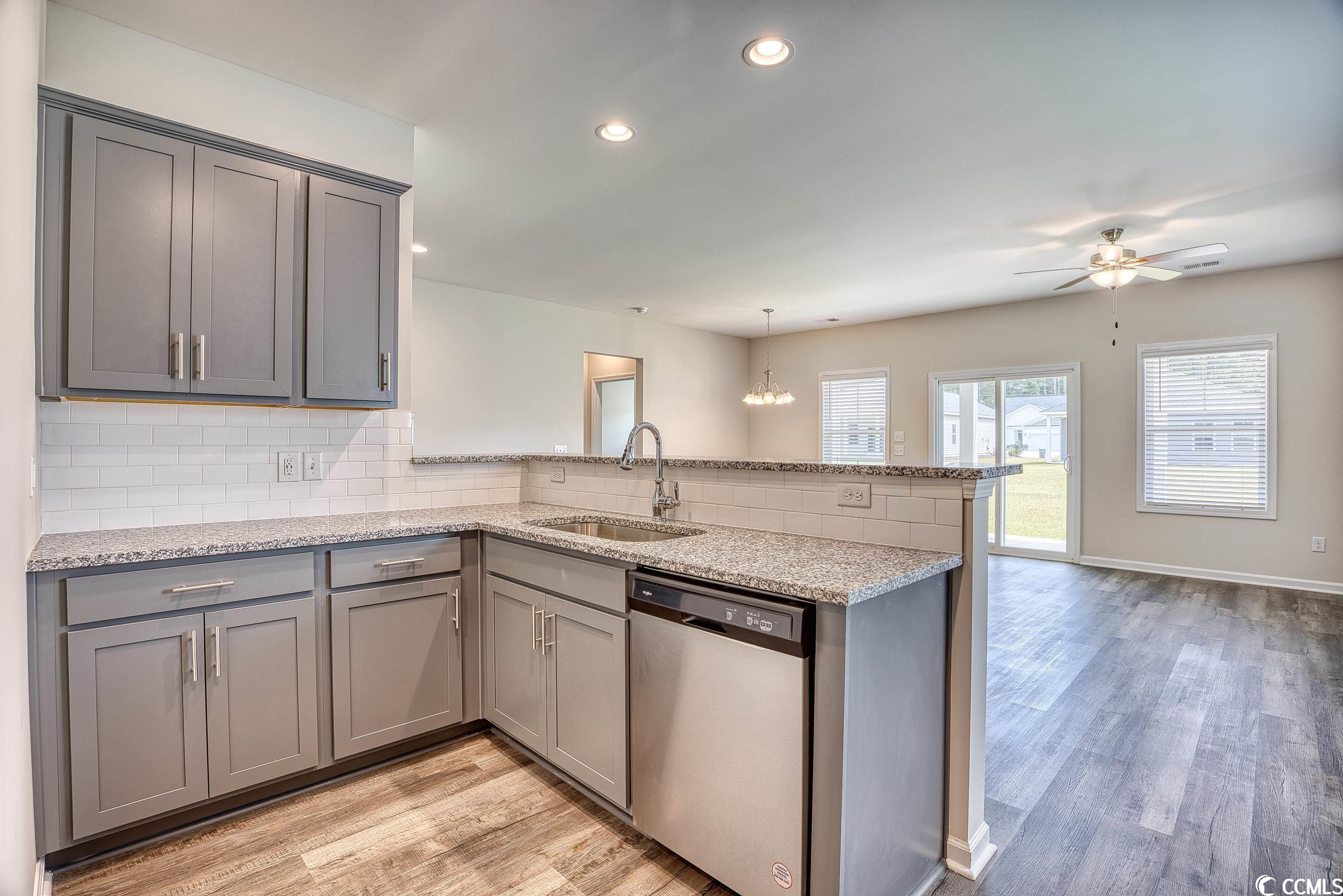 3508 Harrelson Avenue Loris, SC 29569 - Photo 6 of 39