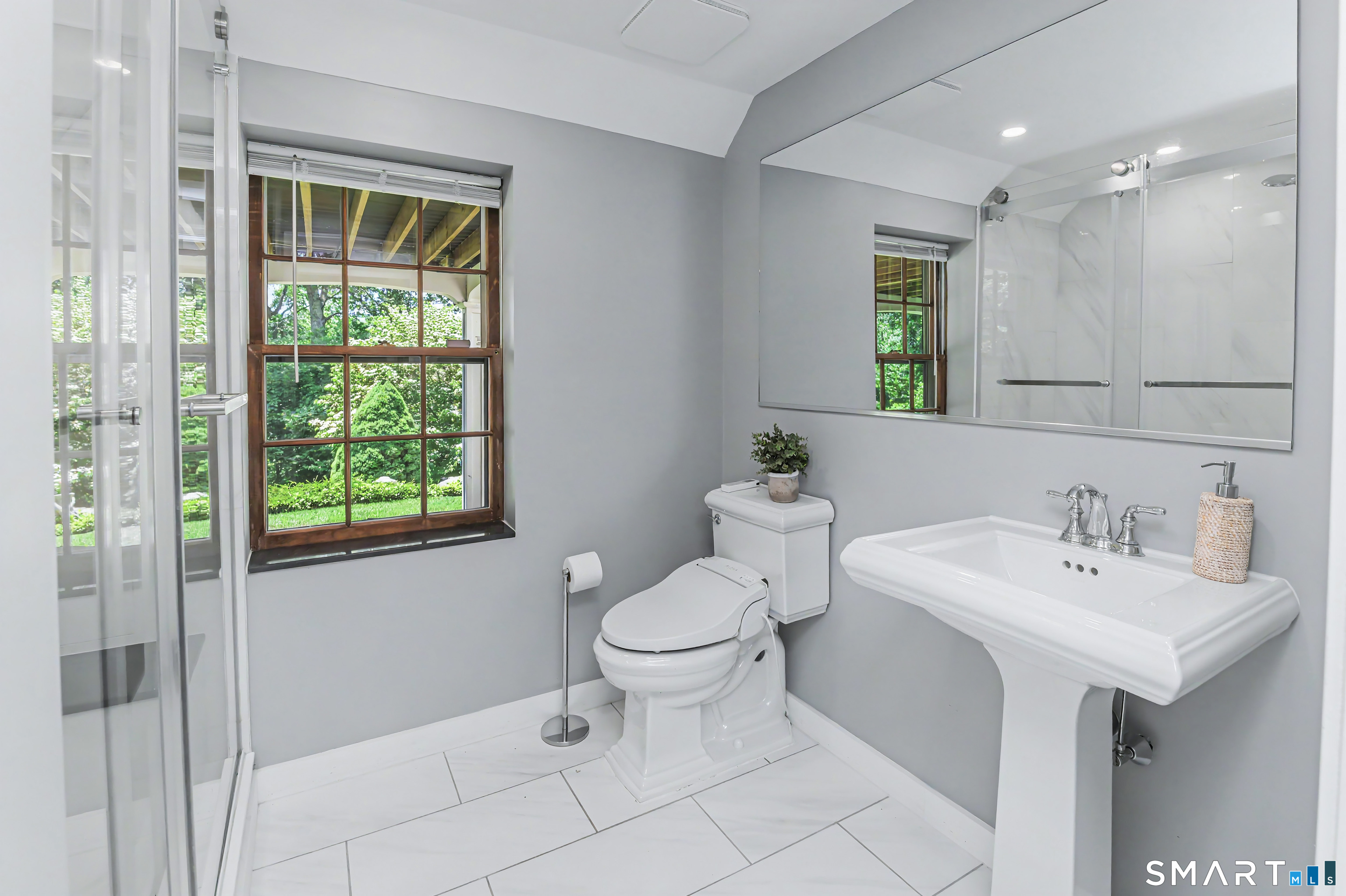 15 Hull Place Ridgefield, CT 06877 - Photo 32 of 40