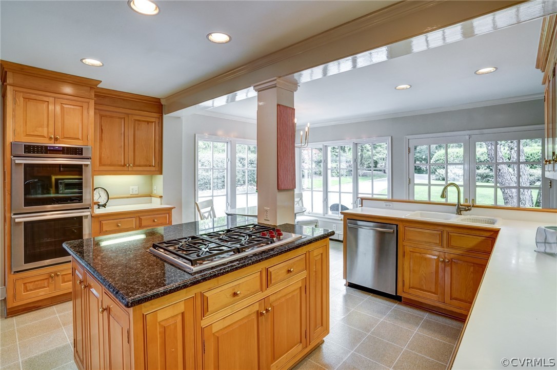 115 South Wilton Road Richmond, VA 23226 - Photo 13 of 33 a kitchen with stainless steel appliances granite countertop a stove and a sink