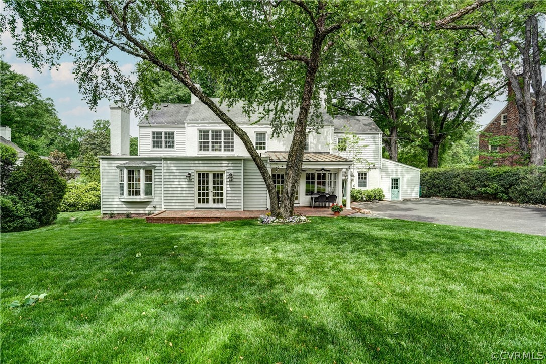 115 South Wilton Road Richmond, VA 23226 - Photo 5 of 33 a view of a house with backyard