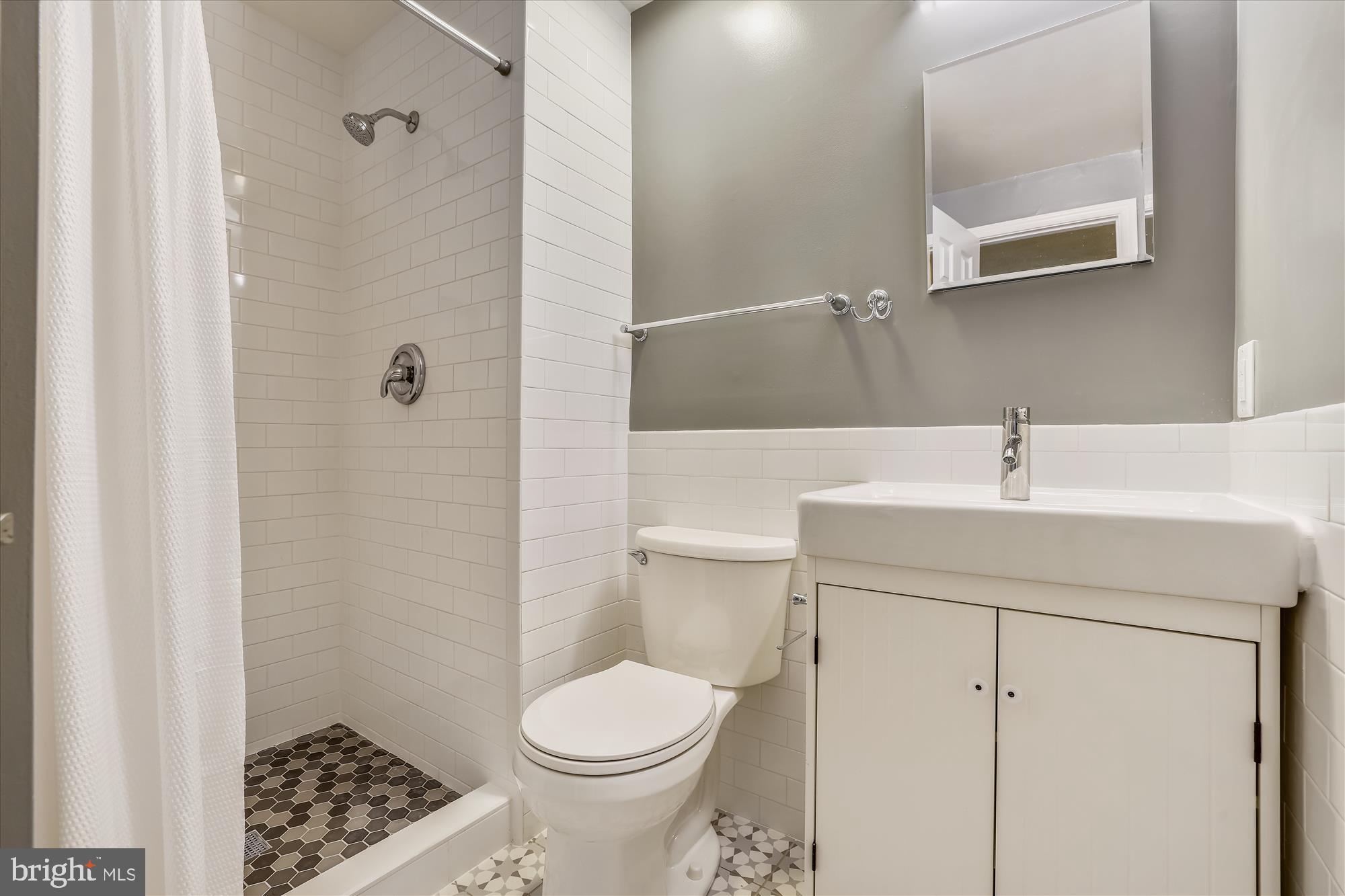 2402 Pondside Terrace Silver Spring, MD 20906 - Photo 28 of 39 Gallery Image 28