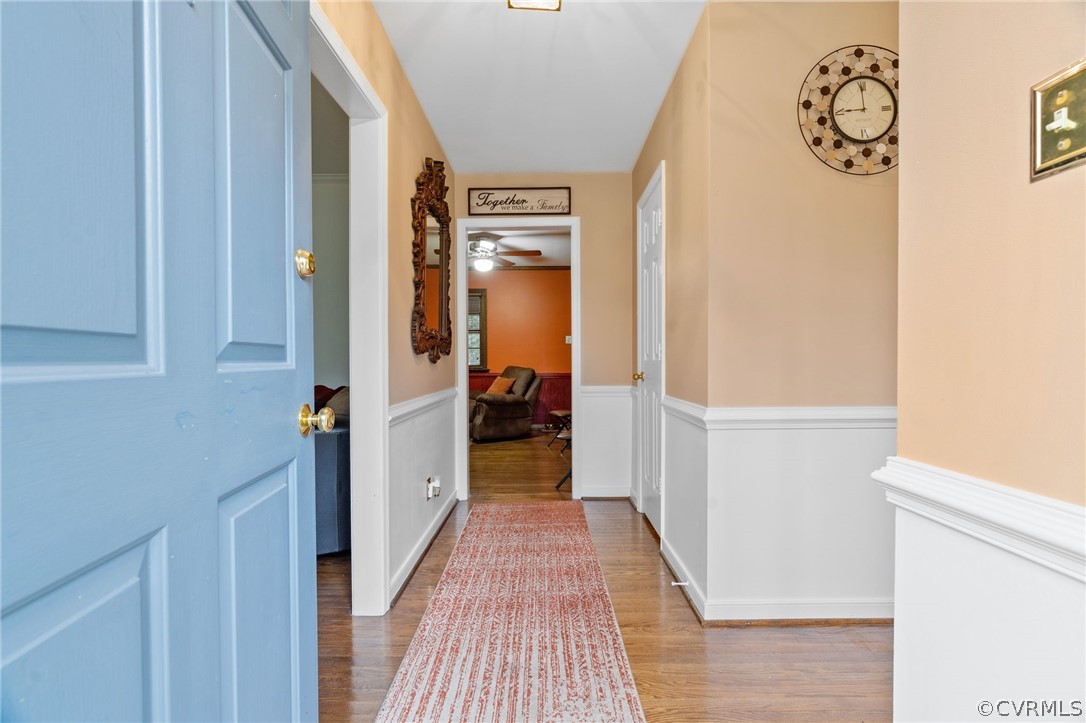 7511 Lantern Ridge Court Chesterfield, VA 23832 - Photo 4 of 40 Gallery Image 4