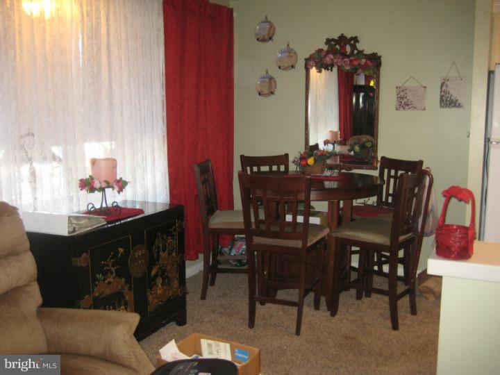 3216 Rhett Road Philadelphia, PA 19154 - Photo 3 of 24 Dining Room